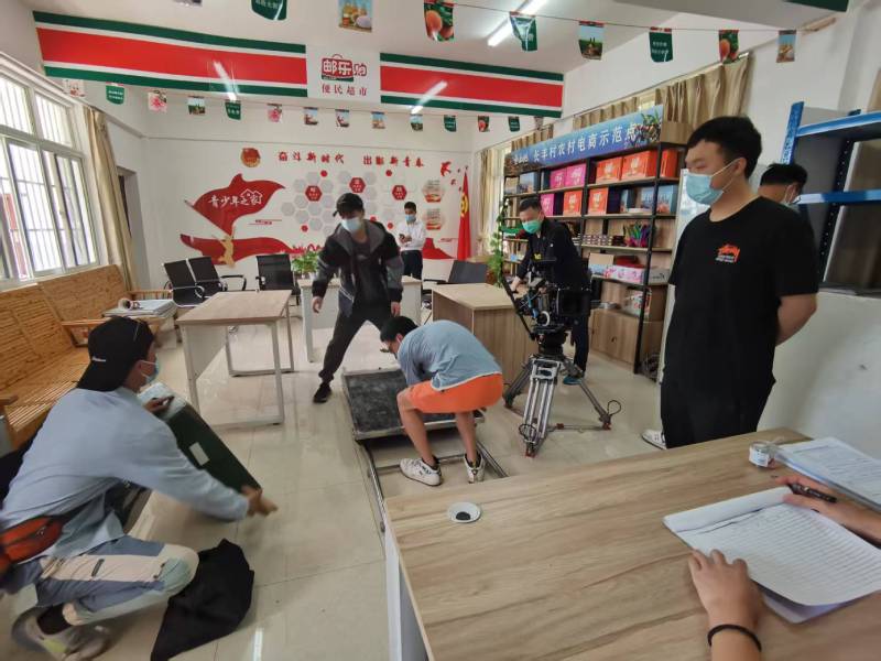 银州区广告片拍摄公司：极简主义践行者，少即是多的视觉哲学